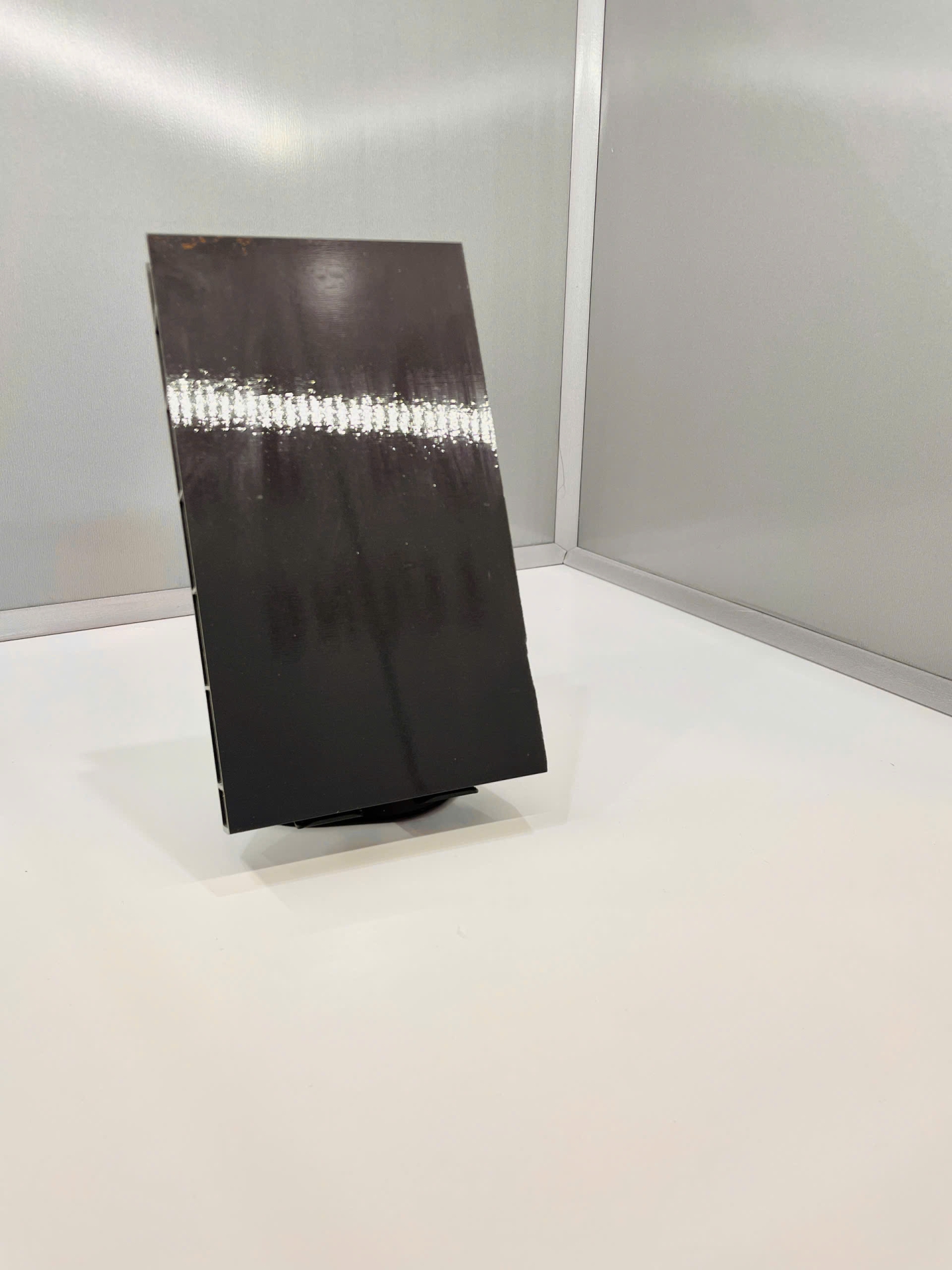 Thiết kế và sản xuất sản phẩm nội thất bằng tấm nhựa rỗng ECO