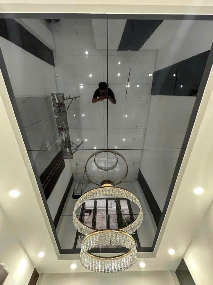 Thi công văn phòng ( Mẫu 1)