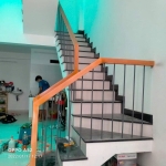Thi công cầu thang lan can gỗ